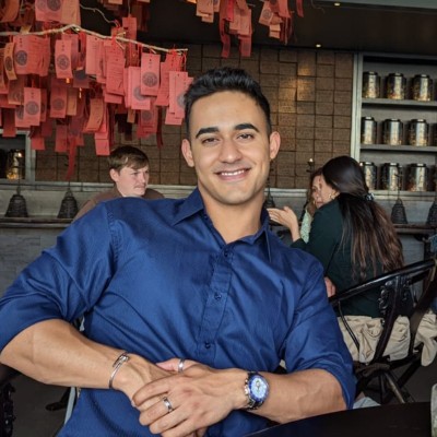 Harris Khan, Co-Founder of FITCOIN LTD