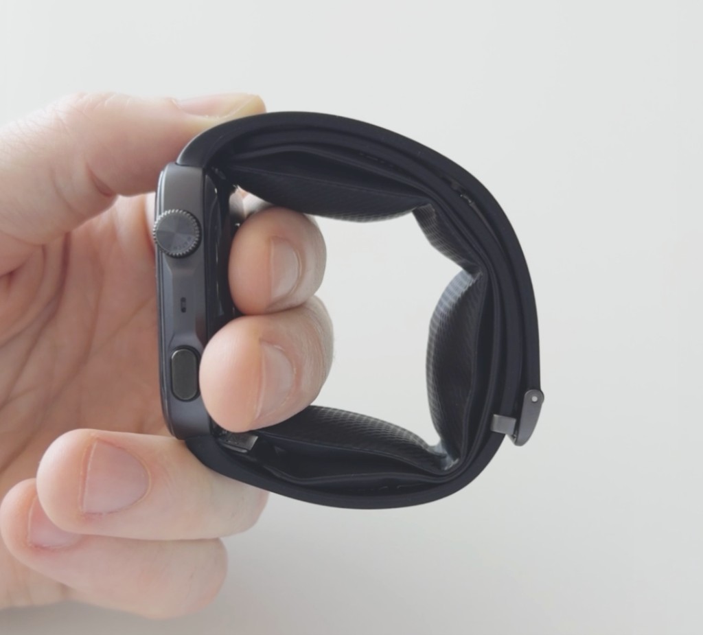 Side view of the Huawei Watch D3, showing the inflatable blood pressure cuff in the strap